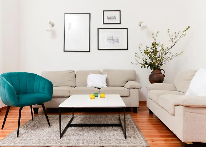 Scalierova 9 *
