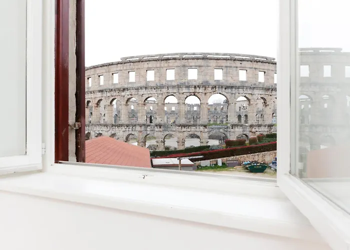 Scalierova 9 Apartment *